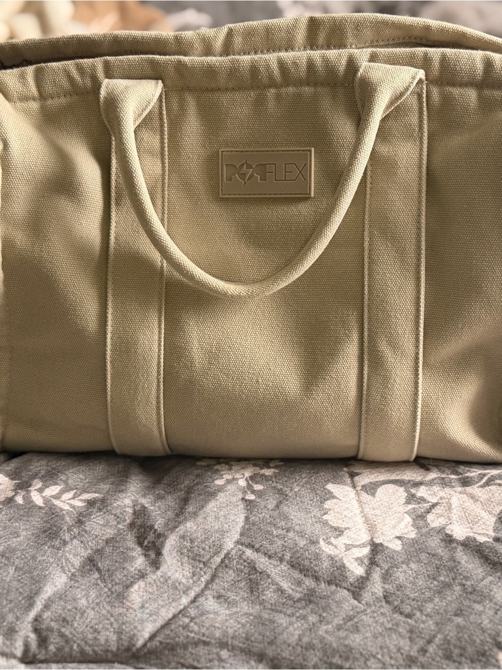 POPFLEX Canvas Tote in Beige